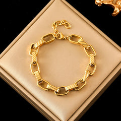 18K Gold Plated Twisted Chain Bracelet