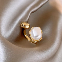 Baroque Pearl Geometric Open Ring