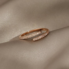 Minimalist Geometric Ring Set