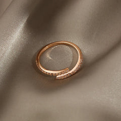 Minimalist Geometric Ring Set