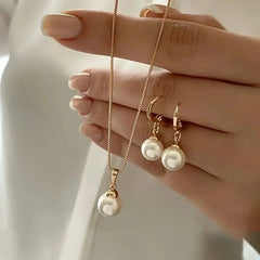 Elegant 3-Piece Pearl Jewelry Set